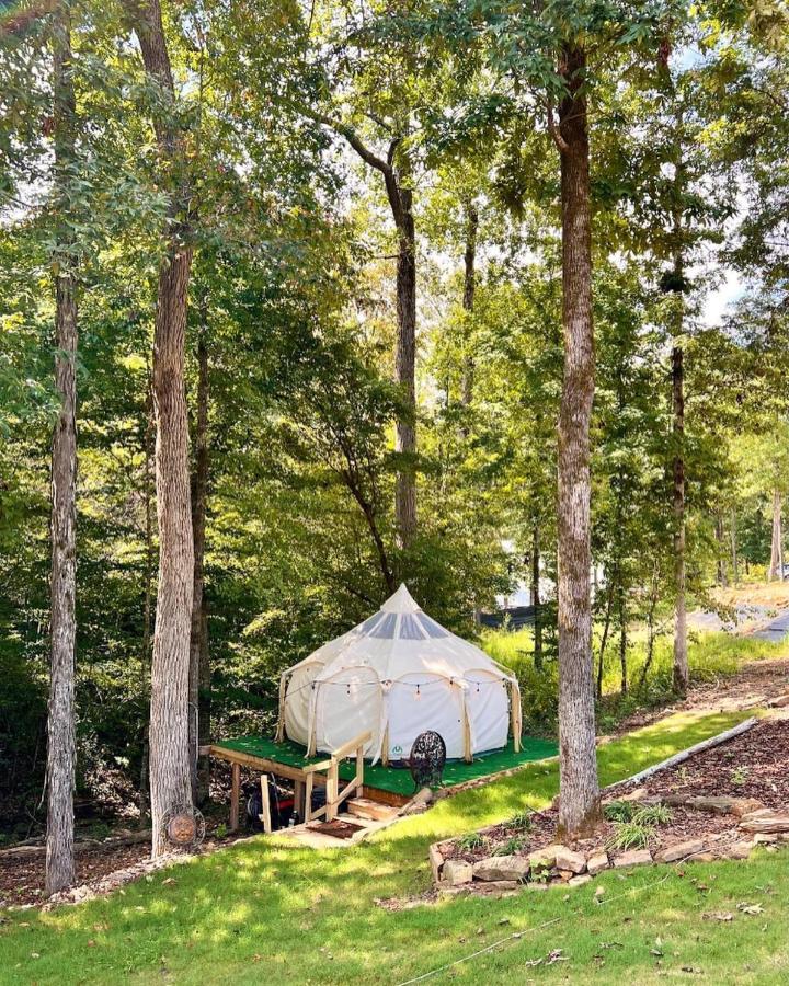 The Aries-A Stargazing, Luxury Glamping Tent Rogersville Ngoại thất bức ảnh